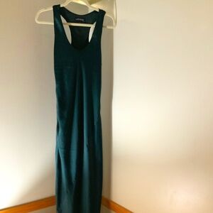 Women’s Sz 8 Racerback Emerald Green Silk like feel dress